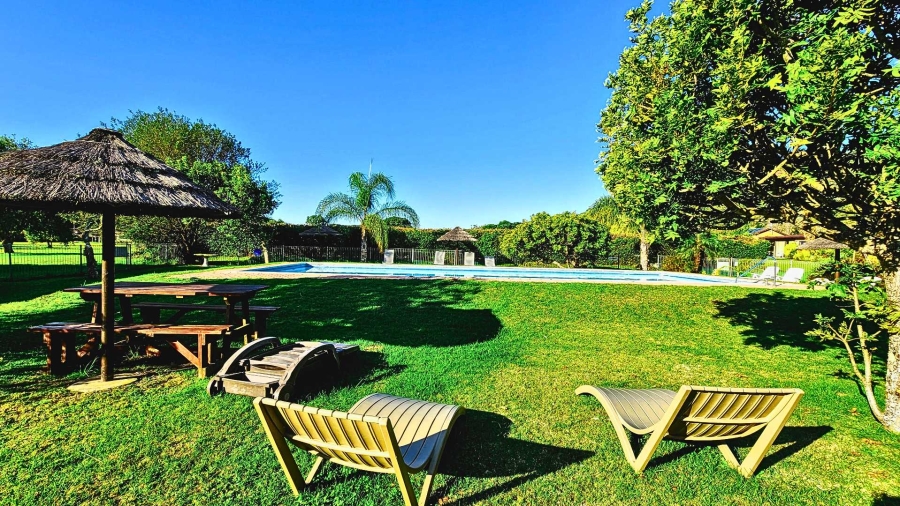 3 Bedroom Property for Sale in Brenton On Lake Western Cape